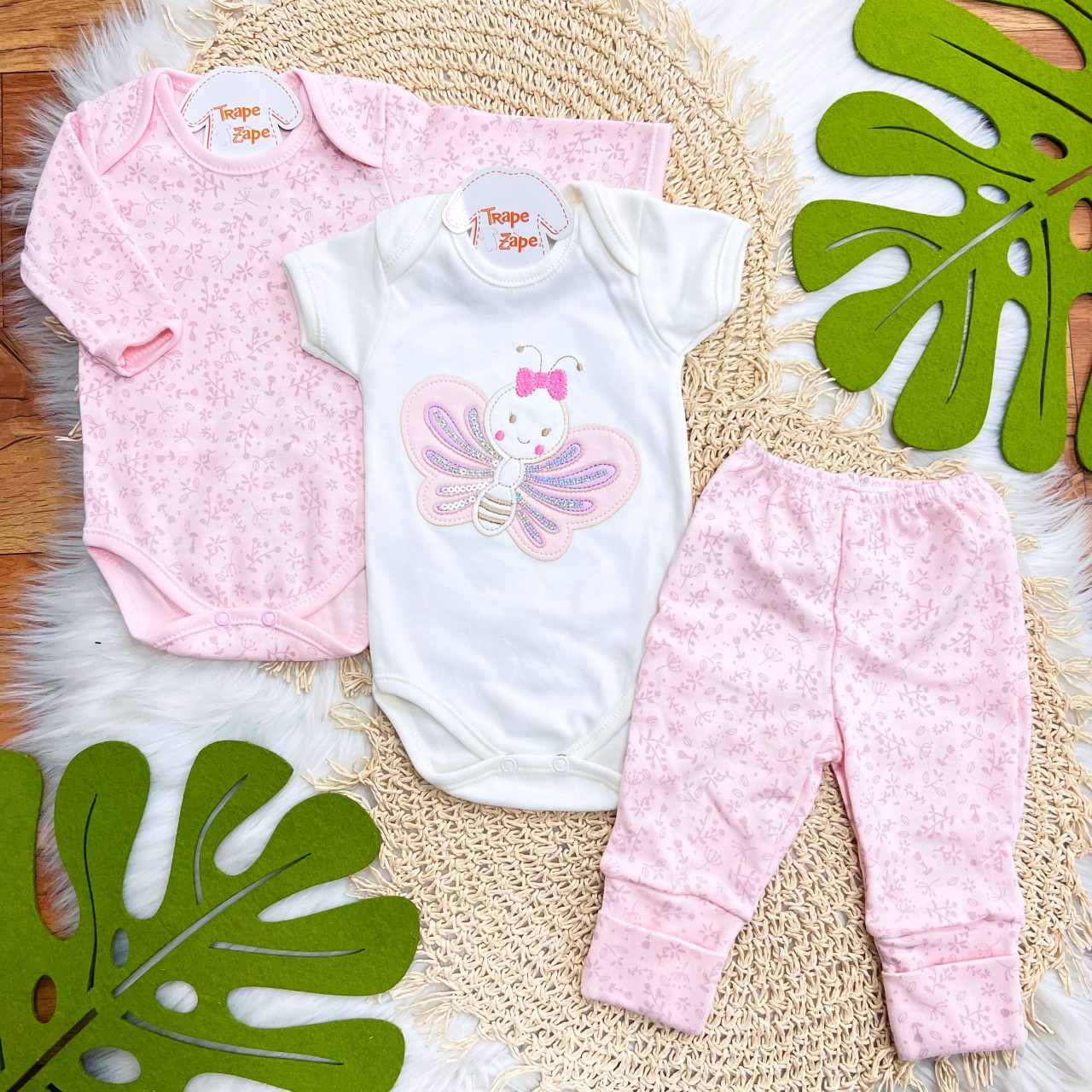  CONJ. DE MALHA 3 PEÇAS - Borboletinha - Rosa e Off White